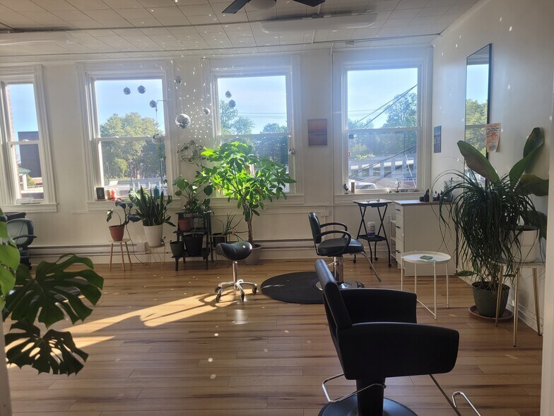 More Photos Of 61-65 E Main St, Westminster Office For Lease