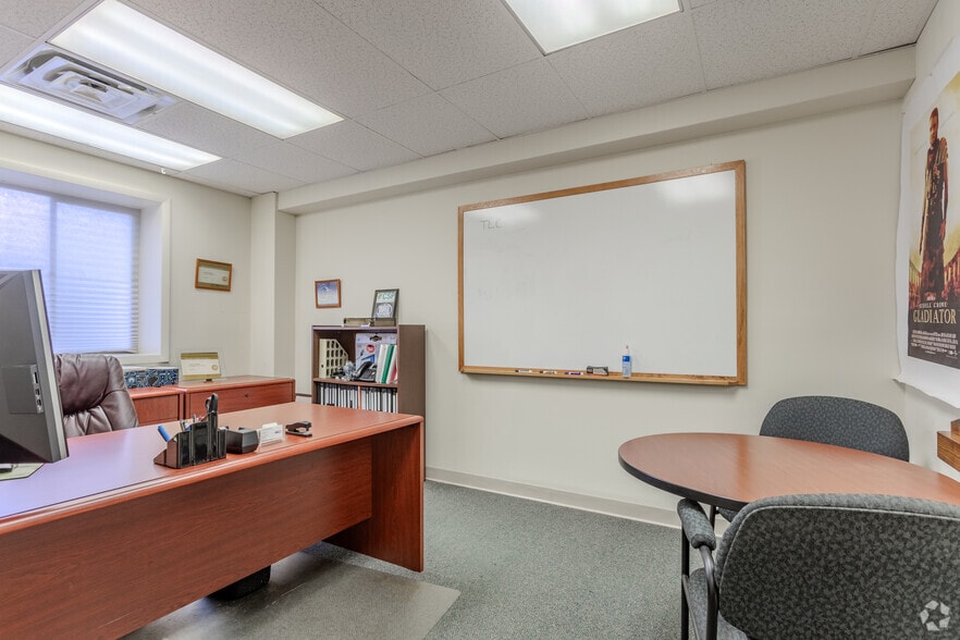 More Photos Of 1310 Nowell Rd, Raleigh Light Distribution For Sale