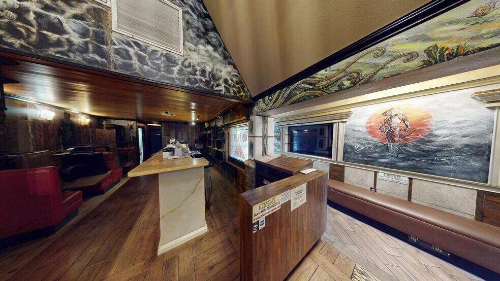 More Photos Of 5800 34th St N, Saint Petersburg Restaurant For Sale