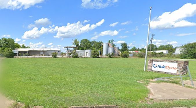 Primary Photo Of 1511 US Highway 80 E, Demopolis Distribution For Sale