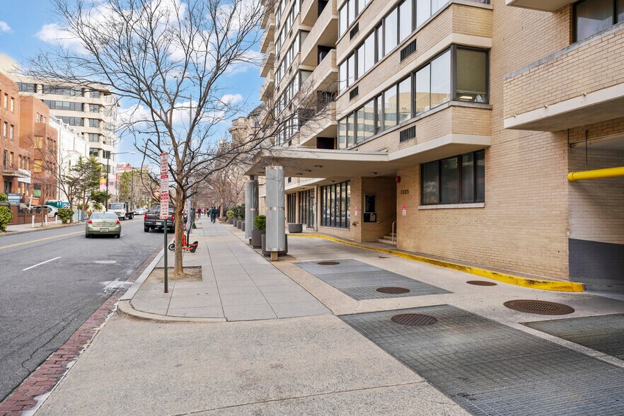 More Photos Of 1325 18th St NW, Washington Office For Lease