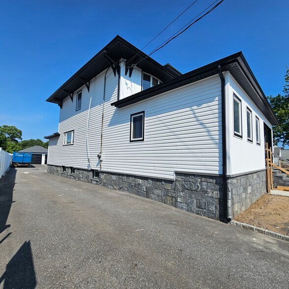 2053 Bellmore Ave, Bellmore, NY 11710 Medical Office For Lease