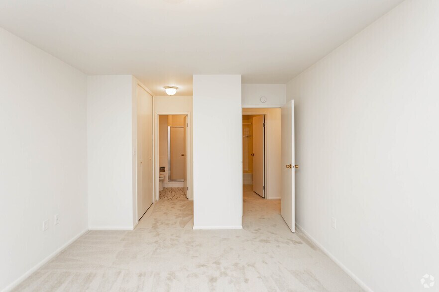 More Photos Of 6315 Forbes Ave, Squirrel Hill Apartments For Lease