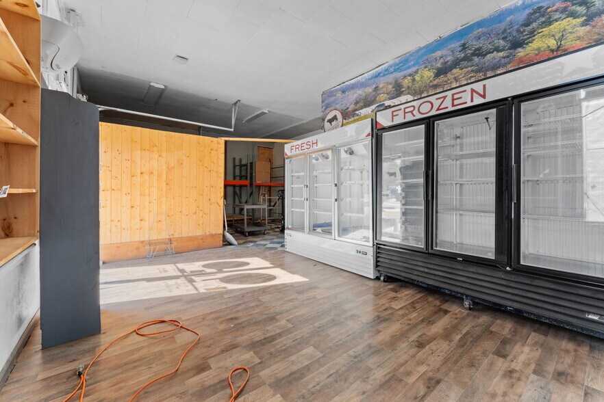 More Photos Of 24 Commerce St, Franklin Industrial For Sale