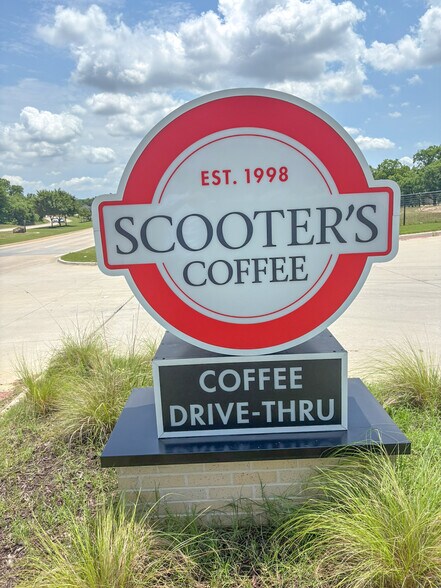 More Photos Of 3471 Fm 2499, Corinth Freestanding For Sale