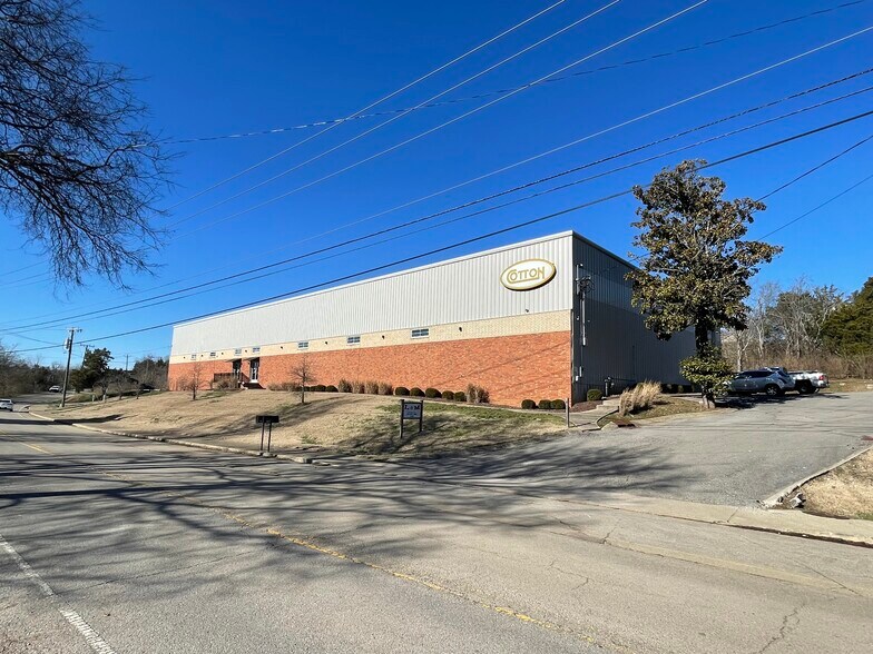 Primary Photo Of 5160-5162 Hickory Hollow Pky, Antioch Warehouse For Lease
