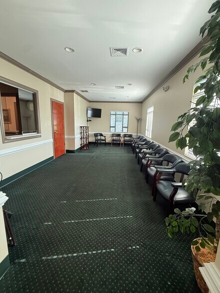 More Photos Of 138 Milestone Way, Greenville Medical For Lease