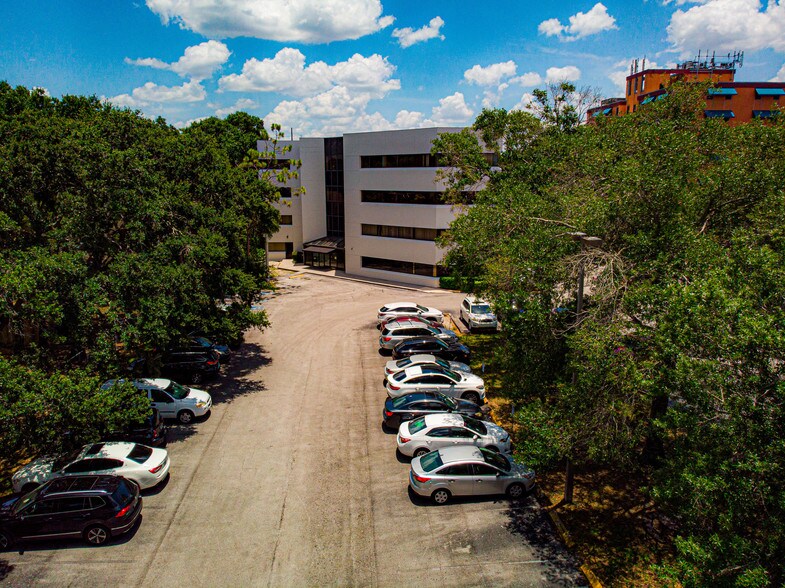 More Photos Of 4710 N Habana Ave, Tampa Medical For Lease