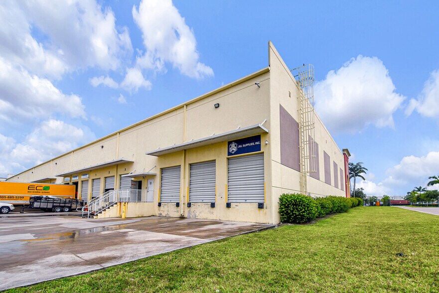 More Photos Of 2020 NW 129th Ave, Miami Warehouse For Lease