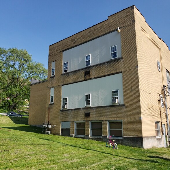 More Photos Of 138 Clay Ave, Templeton Apartments For Sale