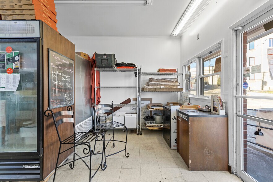 More Photos Of 114 E Lincoln Ave, Mc Donald Storefront For Lease