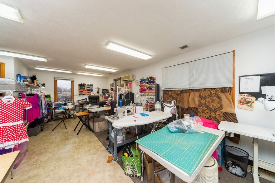 More Photos Of 205 Walnut St, Framingham Office Residential For Sale