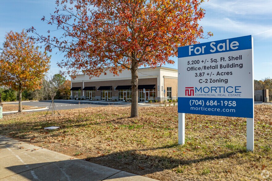 More Photos Of 3395 Jacobs Crossing Blvd, Concord Storefront Retail Office For Sale