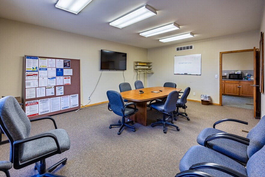 More Photos Of 1502 Progress Ct, Wheatland Office For Sale