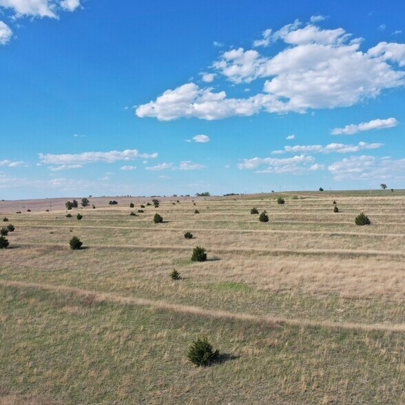 More Photos Of 73881 Avenue 357, Hayes Center Land For Sale