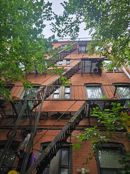 More Photos Of 1231 Halsey St, Brooklyn Apartments For Sale