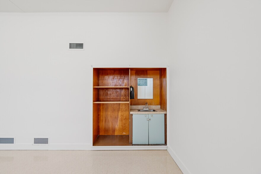 More Photos Of 1201 N B St, Ellensburg Specialty For Lease