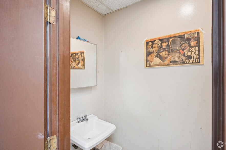 More Photos Of 61 Mathewson Dr, Weymouth Auto Repair For Sale