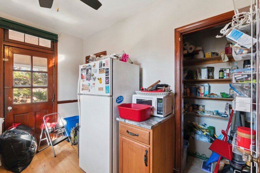 More Photos Of 310 Gittings Ave, Baltimore Apartments For Sale