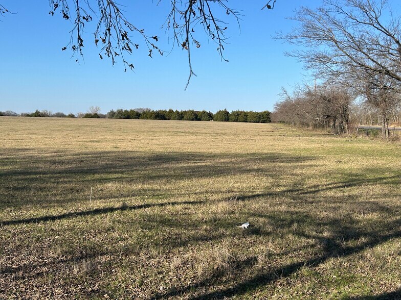 More Photos Of TBD TX 160, Whitewright Land For Sale