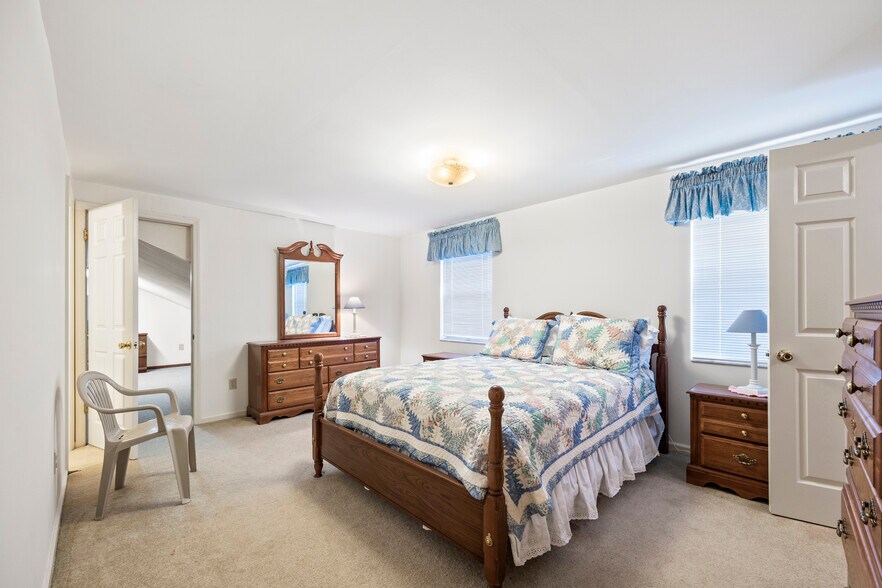 More Photos Of 1313 Irvin Ave SW, Live Oak Apartments For Sale