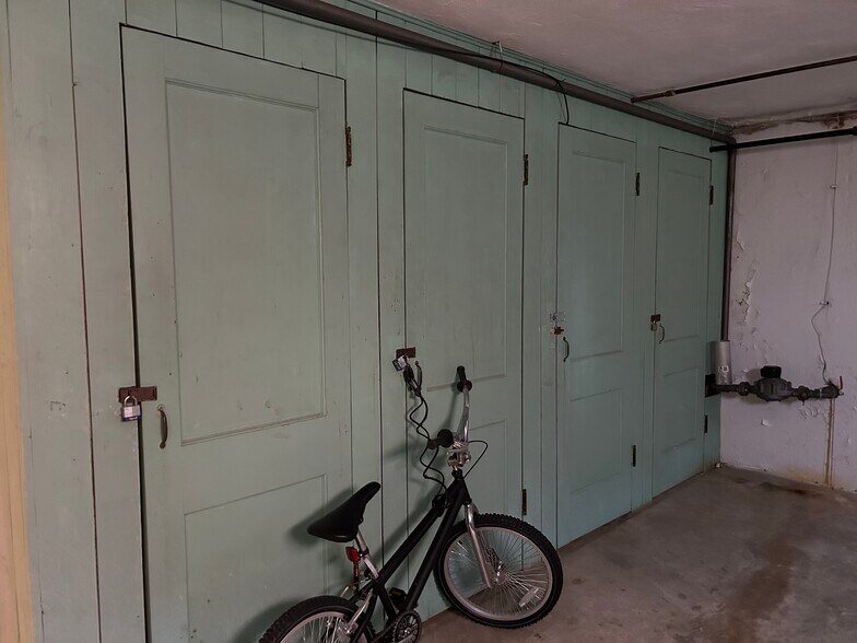 More Photos Of 3067 Glenmore Ave, Cincinnati Apartments For Sale