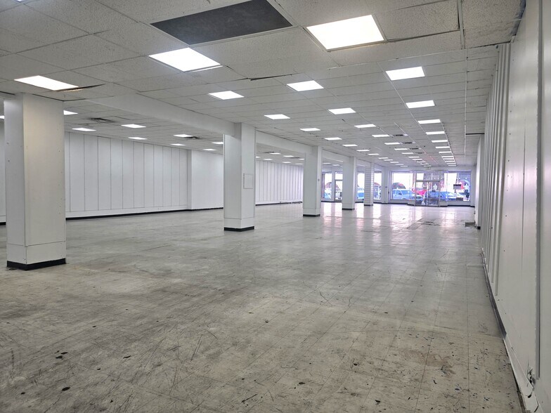 More Photos Of 224 E 2nd St, Calexico Storefront For Lease