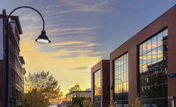 More Photos Of 126 College St, Burlington Office For Lease