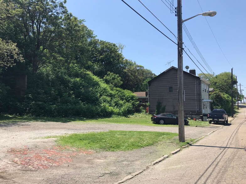 More Photos Of 1228 Herron Ave, Pittsburgh Land For Sale