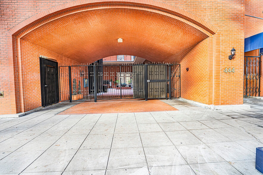 More Photos Of 444 W C St, San Diego Loft Creative Space For Sale