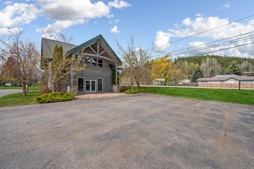 More Photos Of 204 4th, Dover Office For Lease