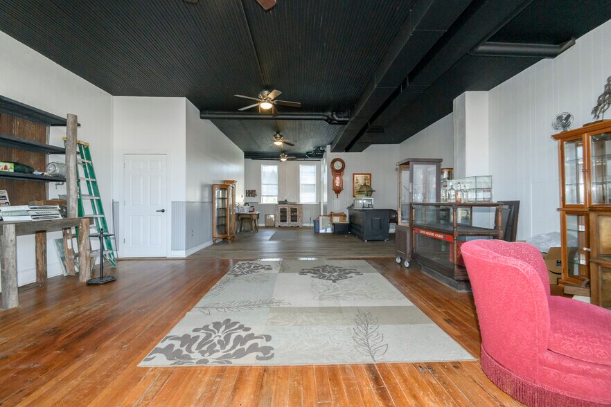 More Photos Of 109 S Lake St, Hustisford Storefront Retail Residential For Sale