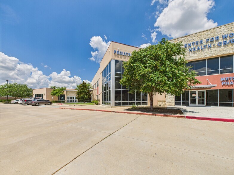 More Photos Of 7790 W Grand Pky, Richmond Medical For Lease