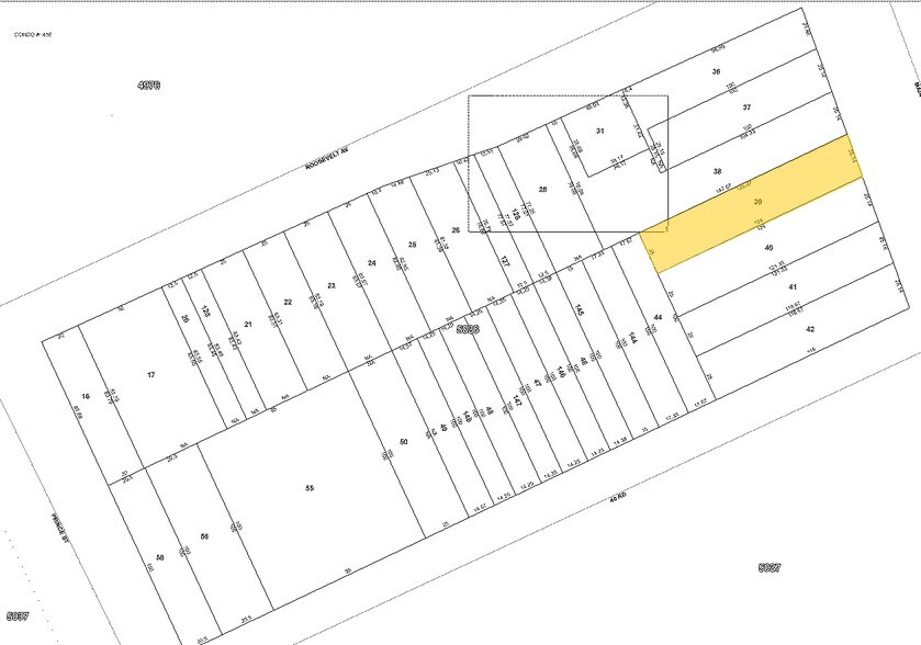 More Photos Of 40-12 Main St, Flushing Storefront For Lease