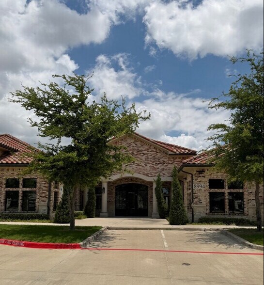 More Photos Of 8994 Tour Dr, McKinney Medical For Lease