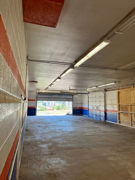 More Photos Of 195 Prairie Hawk Dr, Castle Rock Warehouse For Lease