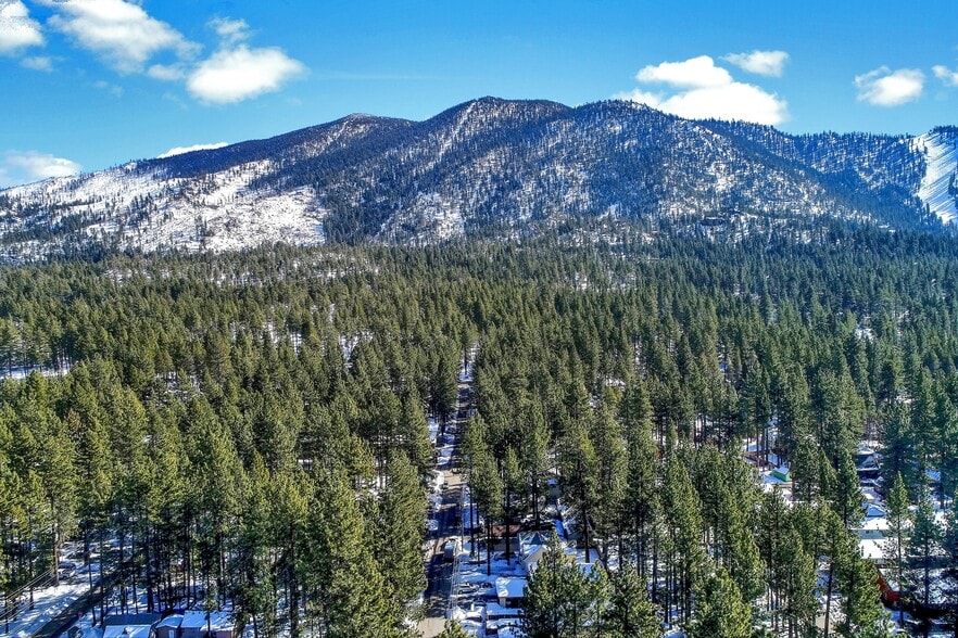 More Photos Of 1036 Moss Rd, South Lake Tahoe Apartments For Sale