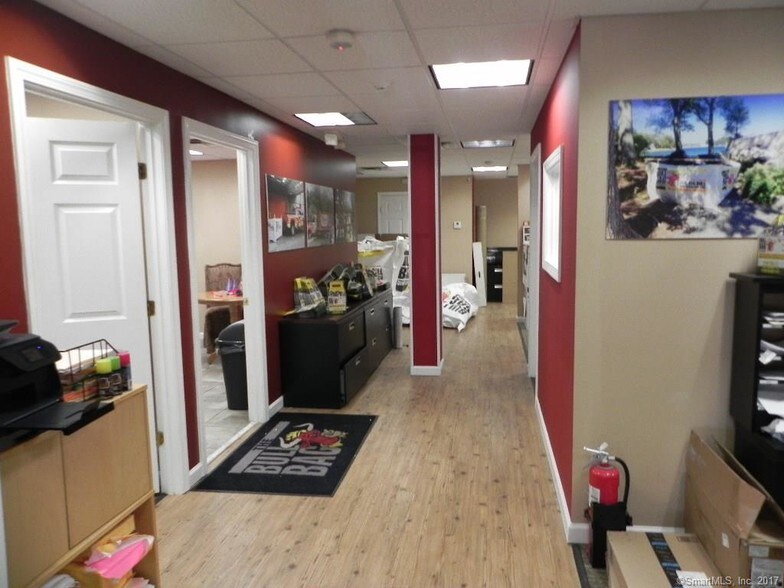 More Photos Of 8 Route 80, Killingworth Warehouse For Lease