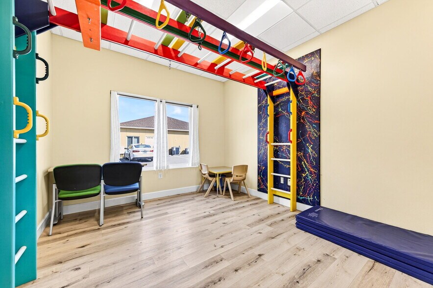 More Photos Of 6520 3rd St, Rockledge Medical For Sale