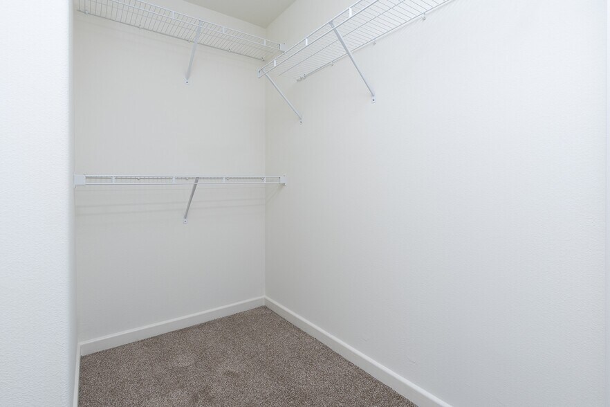 More Photos Of 2855 Foothill Blvd, La Verne Apartments For Lease