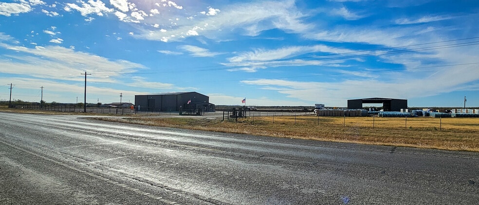 Primary Photo Of 3098 FM 707, Tye Warehouse For Lease