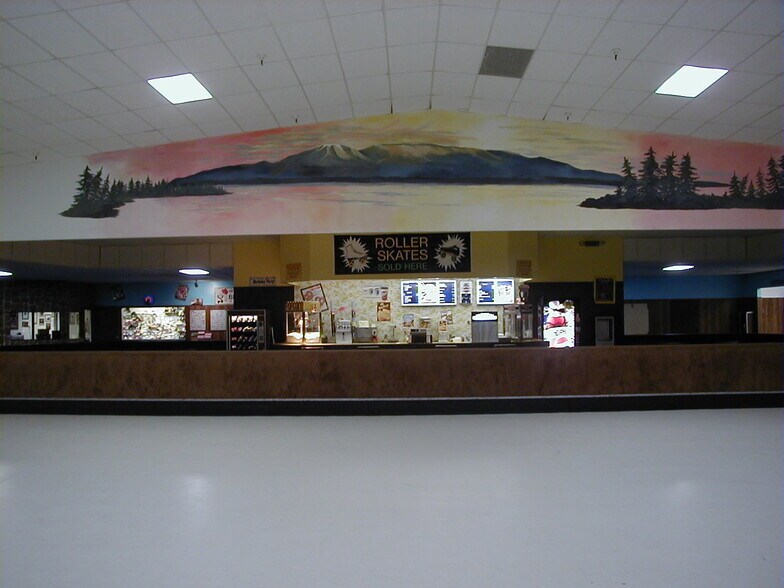 More Photos Of 8100 Homer Dr, Anchorage Skating Rink For Sale