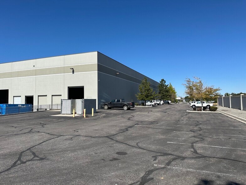 More Photos Of 650 Innovation Dr, Reno Warehouse For Lease
