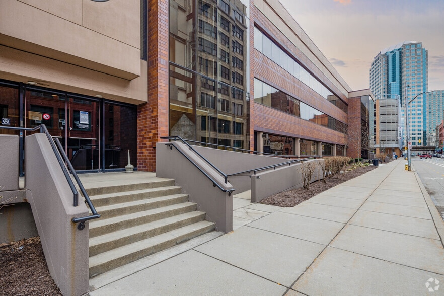 More Photos Of 1200-1350 Penn Ave, Pittsburgh Office For Lease
