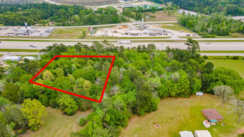 More Photos Of TBD Interstate 45 N, Willis Land For Sale