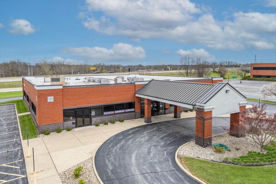 More Photos Of 3 Professional Dr, Alton Office For Lease