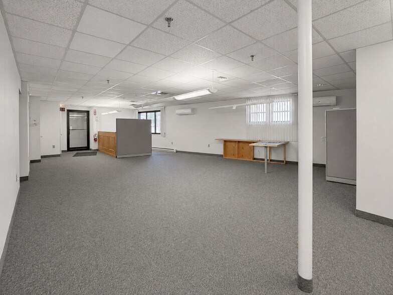 More Photos Of 7 Henry St, Worcester Light Manufacturing For Sale