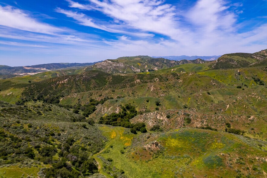 More Photos Of 0 Marr Ranch rd, Simi Valley Land For Sale