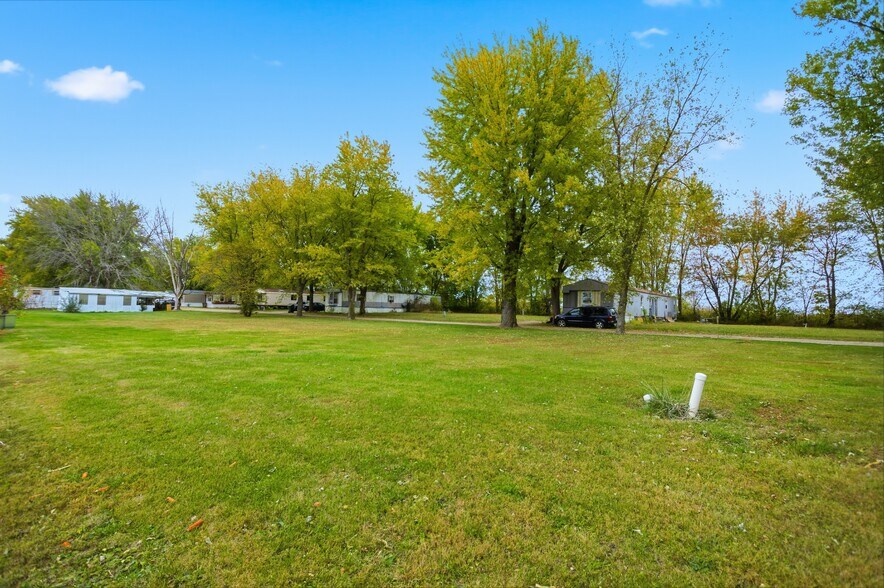 More Photos Of 0 Court Lane, Ashmore Manufactured Housing Mobile Home Park For Sale