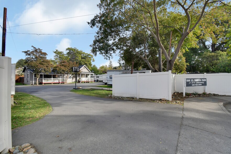 More Photos Of 1675-1683 Oak St, Oroville Manufactured Housing Mobile Home Park For Sale
